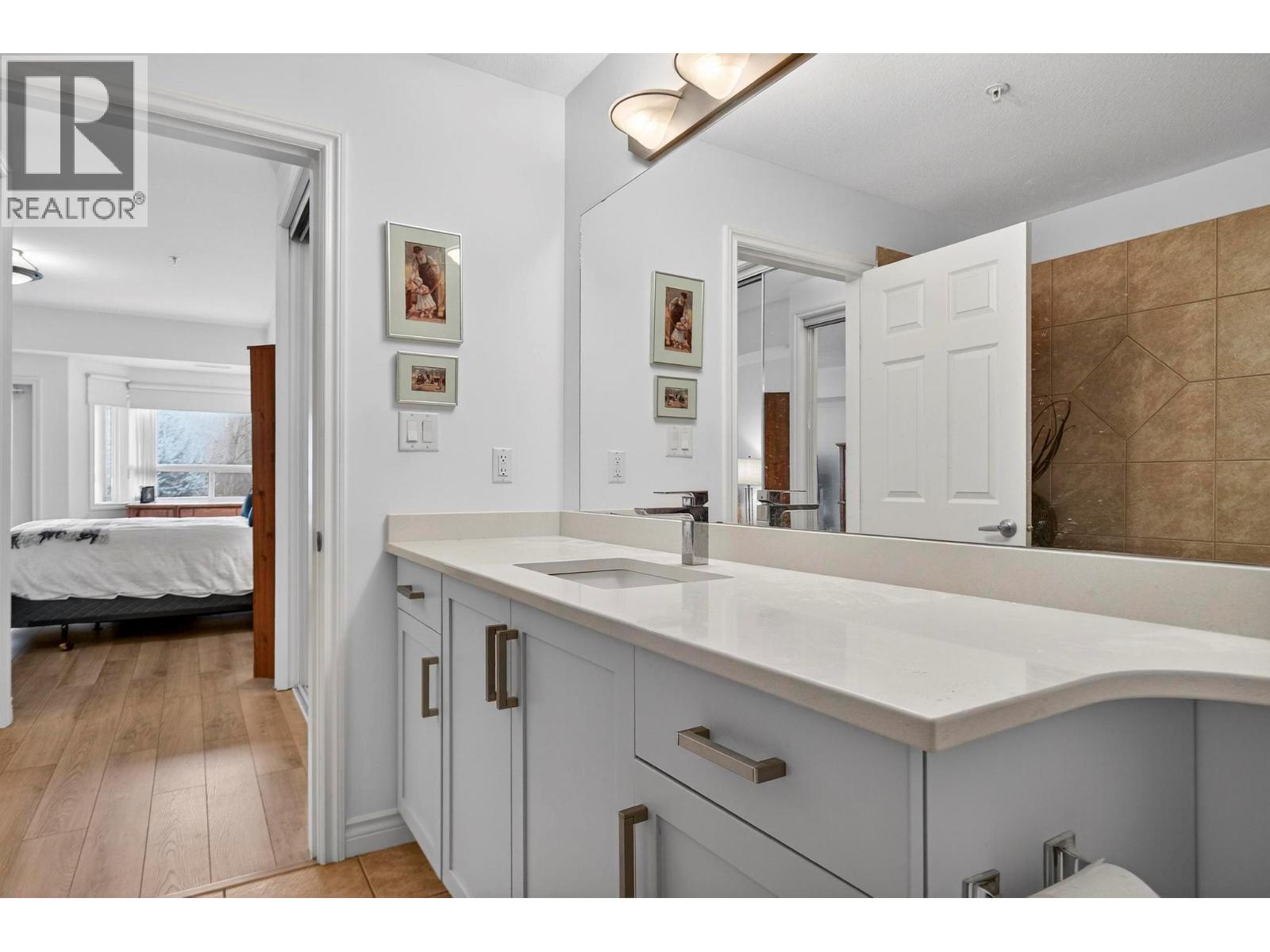 1961 Durnin Road Unit# 211, Kelowna, British Columbia  V1X 7Z6 - Photo 20 - 10373560