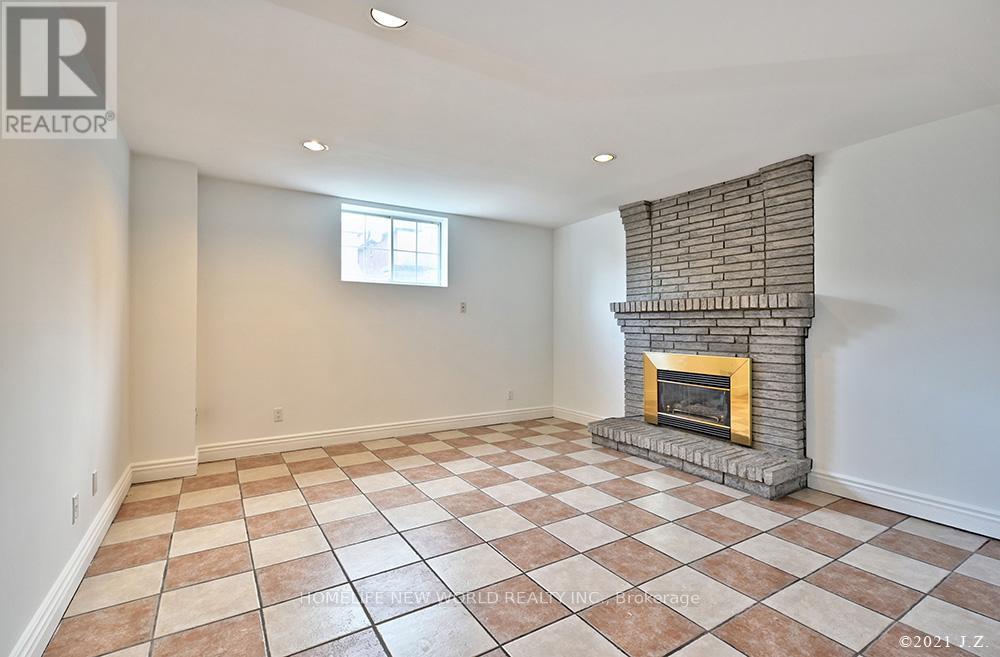 298 Mckee Avenue, Toronto, Ontario  M2N 4E3 - Photo 4 - C12719114