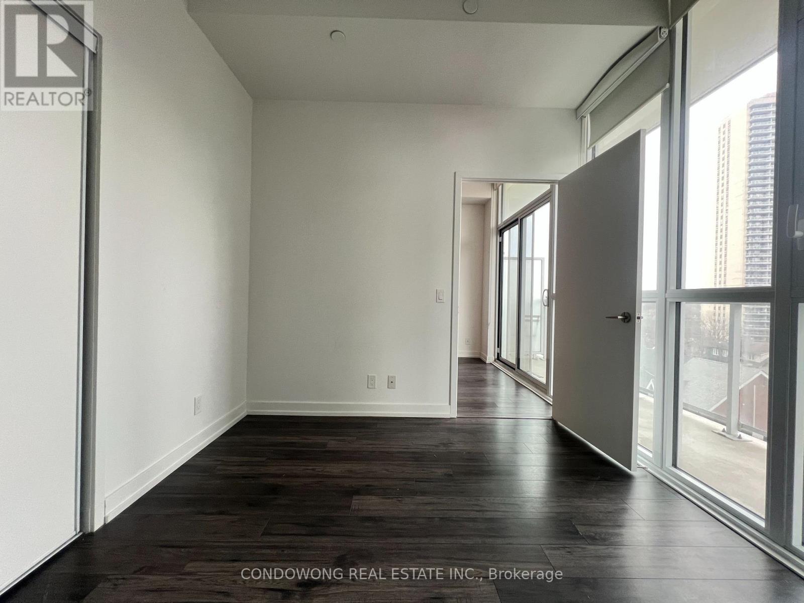 401 - 33 Helendale Avenue, Toronto, Ontario  M4R 0A4 - Photo 11 - C12719118