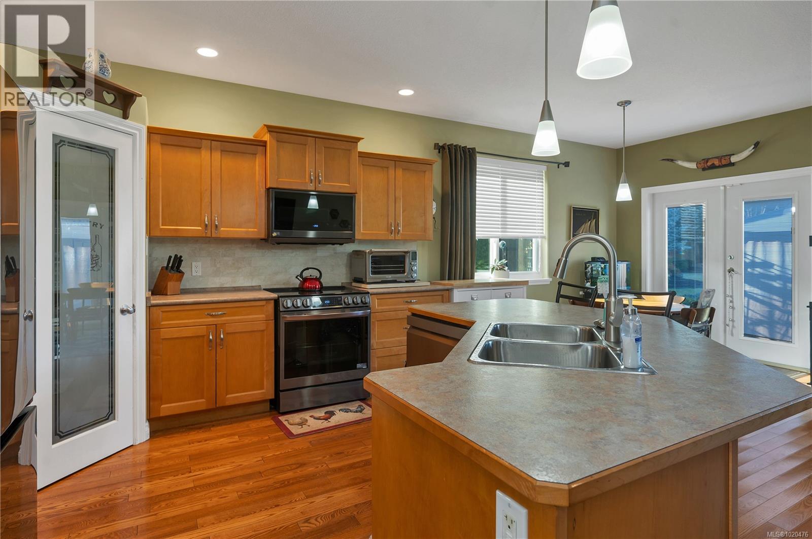 2984 Thurston Pl, Campbell River, British Columbia  V9H 0A6 - Photo 8 - 1020476