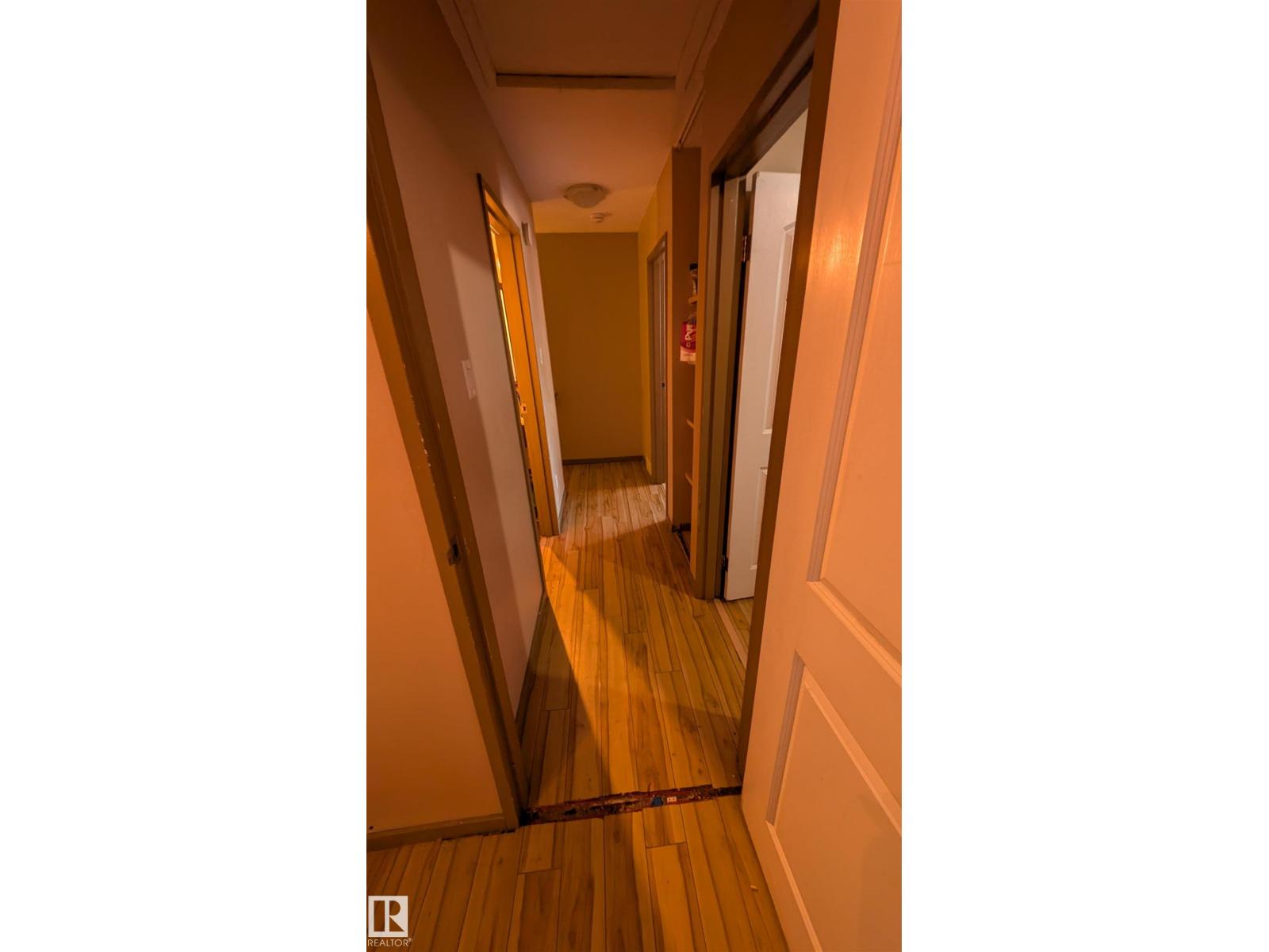 4 Amberly Ct Nw, Edmonton, Alberta  T5A 2H9 - Photo 22 - E4468388