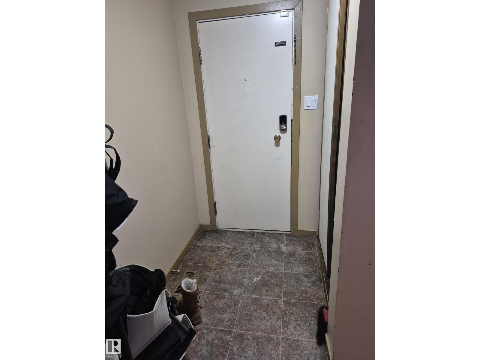 4 Amberly Ct Nw, Edmonton, Alberta  T5A 2H9 - Photo 29 - E4468388