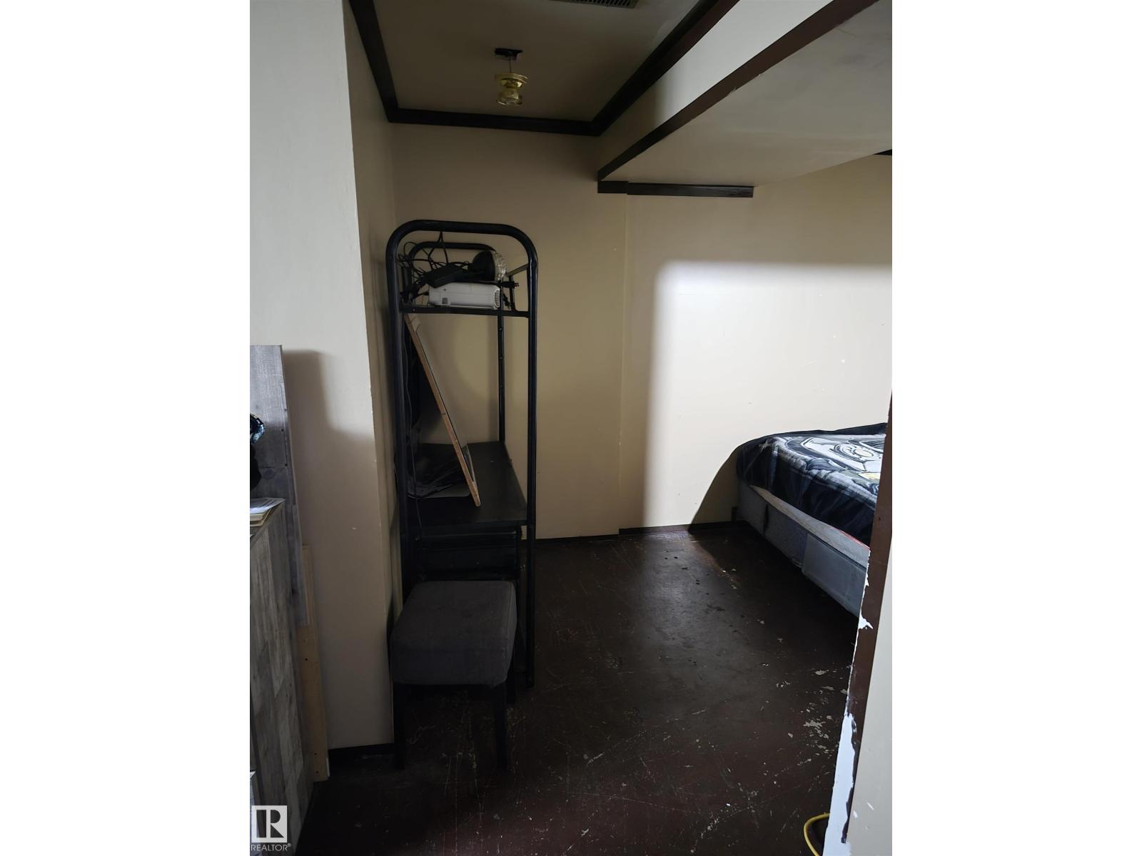 4 Amberly Ct Nw, Edmonton, Alberta  T5A 2H9 - Photo 28 - E4468388