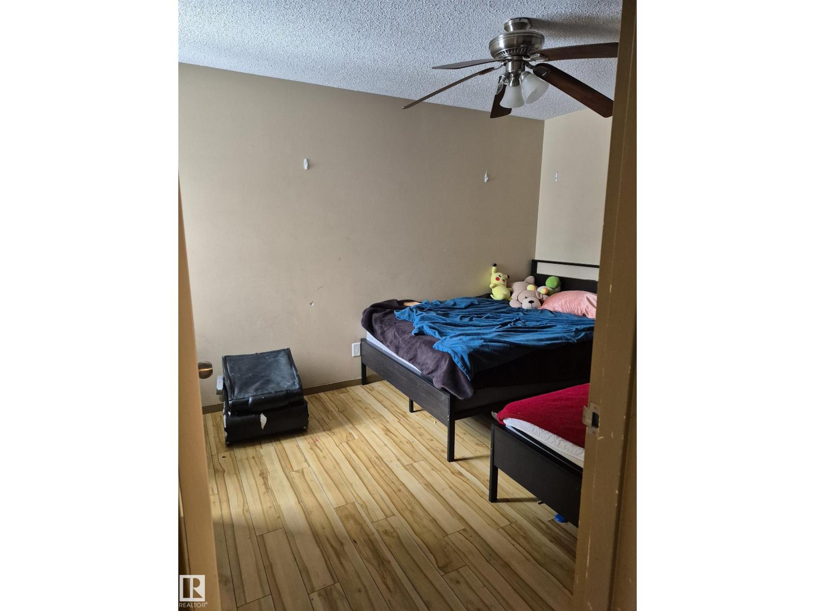 4 Amberly Ct Nw, Edmonton, Alberta  T5A 2H9 - Photo 31 - E4468388