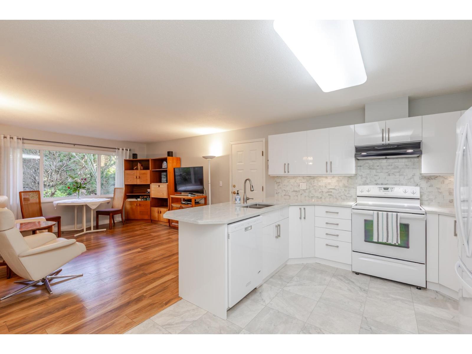 306 13888 70 Avenue, Surrey, British Columbia  V3W 0R8 - Photo 17 - R3081340