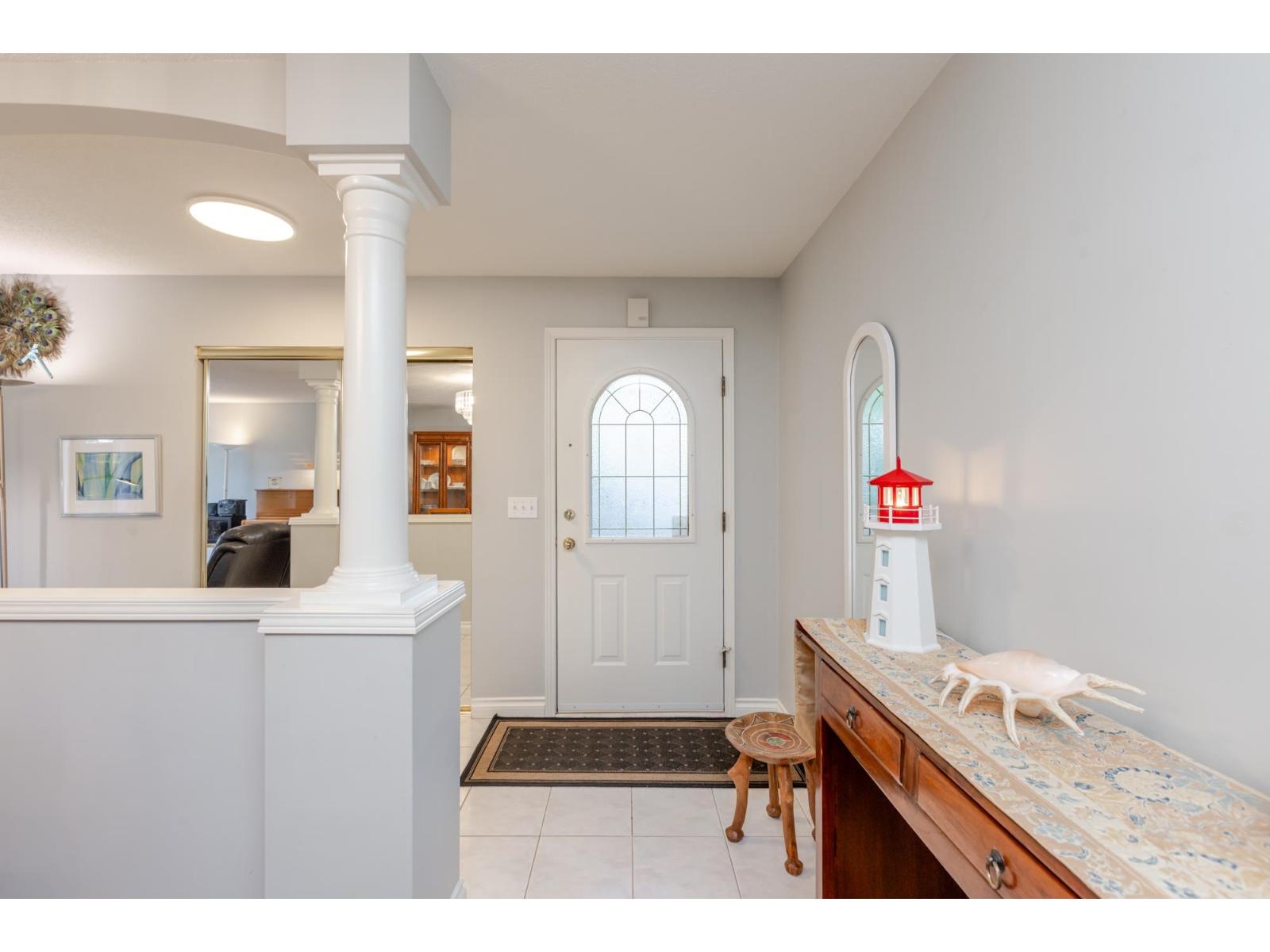 306 13888 70 Avenue, Surrey, British Columbia  V3W 0R8 - Photo 3 - R3081340