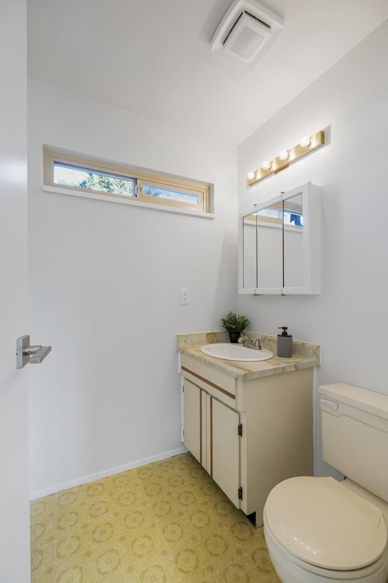 19452 61 Avenue, Surrey, British Columbia  V3S 7L3 - Photo 25 - R3082086