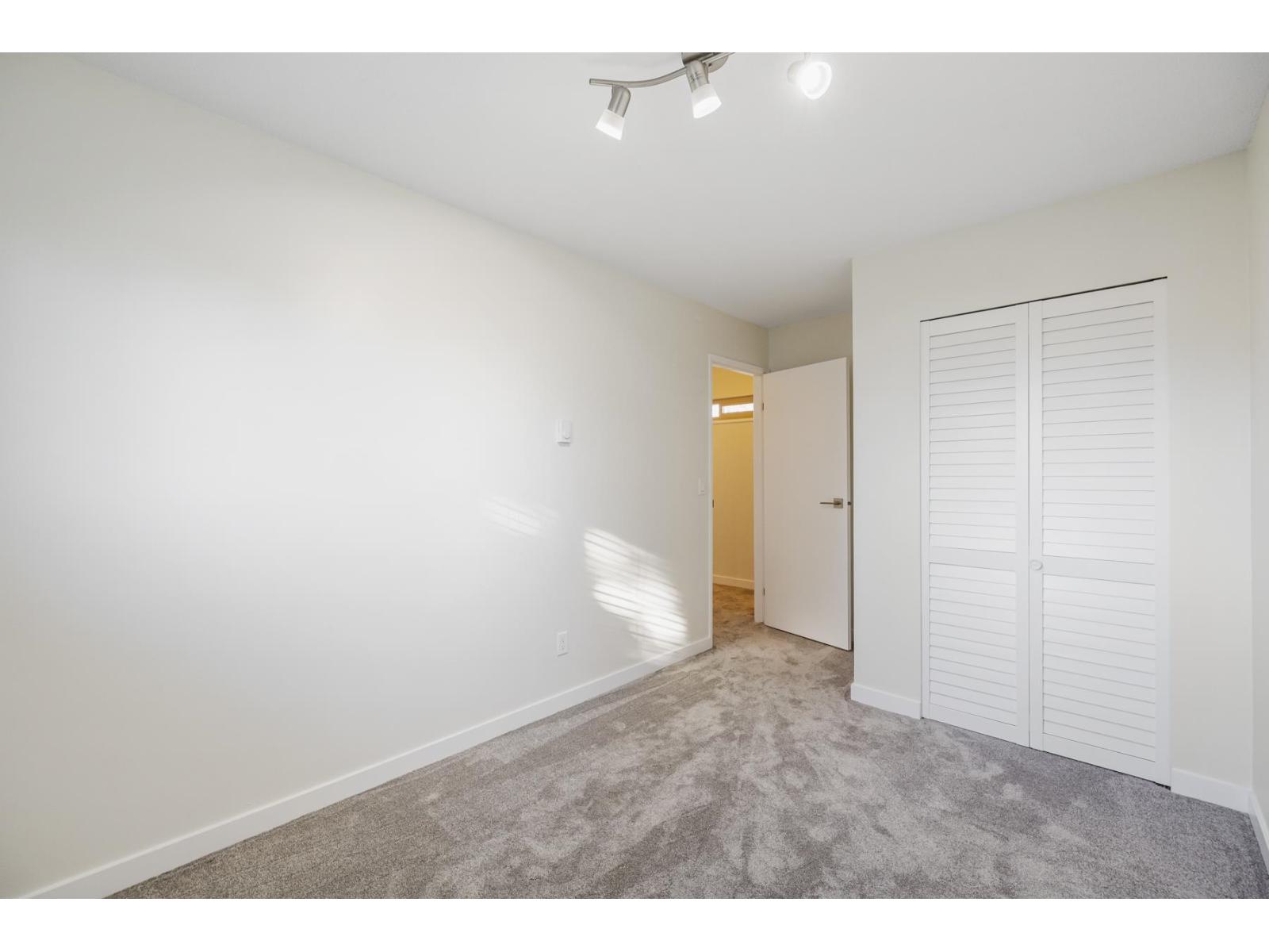 19452 61 Avenue, Surrey, British Columbia  V3S 7L3 - Photo 27 - R3082086