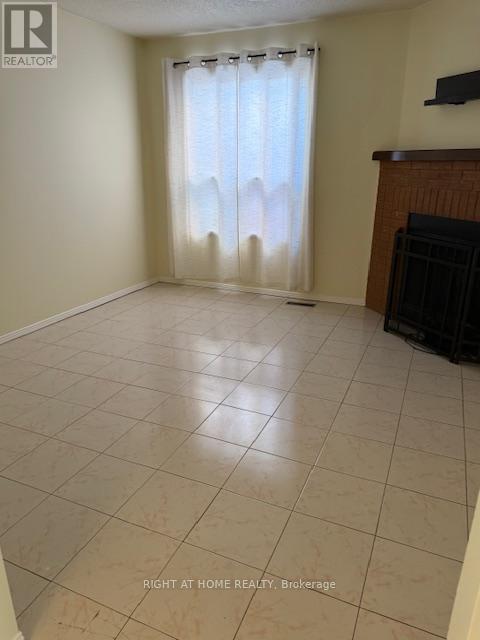 406 Hillbury Drive, Mississauga, Ontario  L5R 1X7 - Photo 11 - W12719116