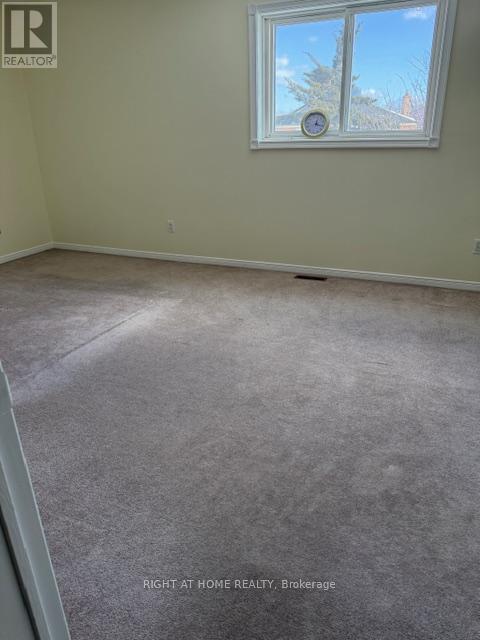 406 Hillbury Drive, Mississauga, Ontario  L5R 1X7 - Photo 15 - W12719116