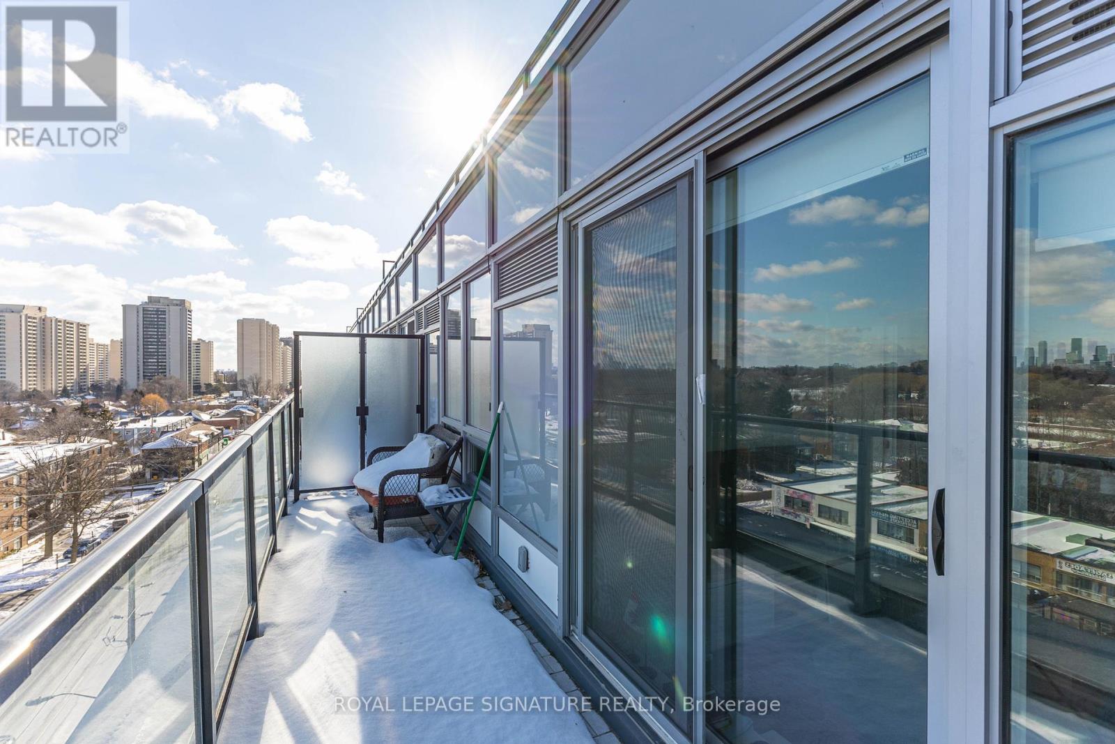 813 - 556 Marlee Avenue, Toronto, Ontario  M6B 0B1 - Photo 23 - W12719134