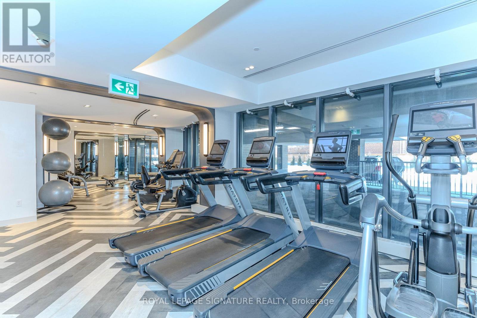 813 - 556 Marlee Avenue, Toronto, Ontario  M6B 0B1 - Photo 28 - W12719134