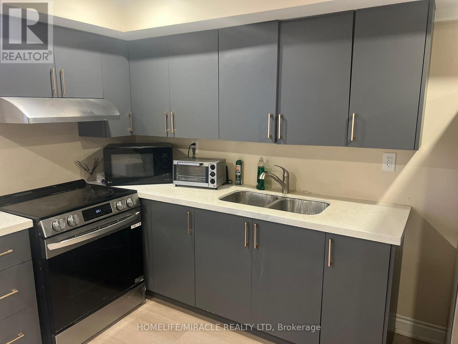 BASEMENT - 159 CALDERSTONE DRIVE, Brampton, Ontario