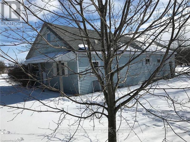 537 Burr Road, Prince Edward County, Ontario  K0K 1A0 - Photo 5 - X12719102
