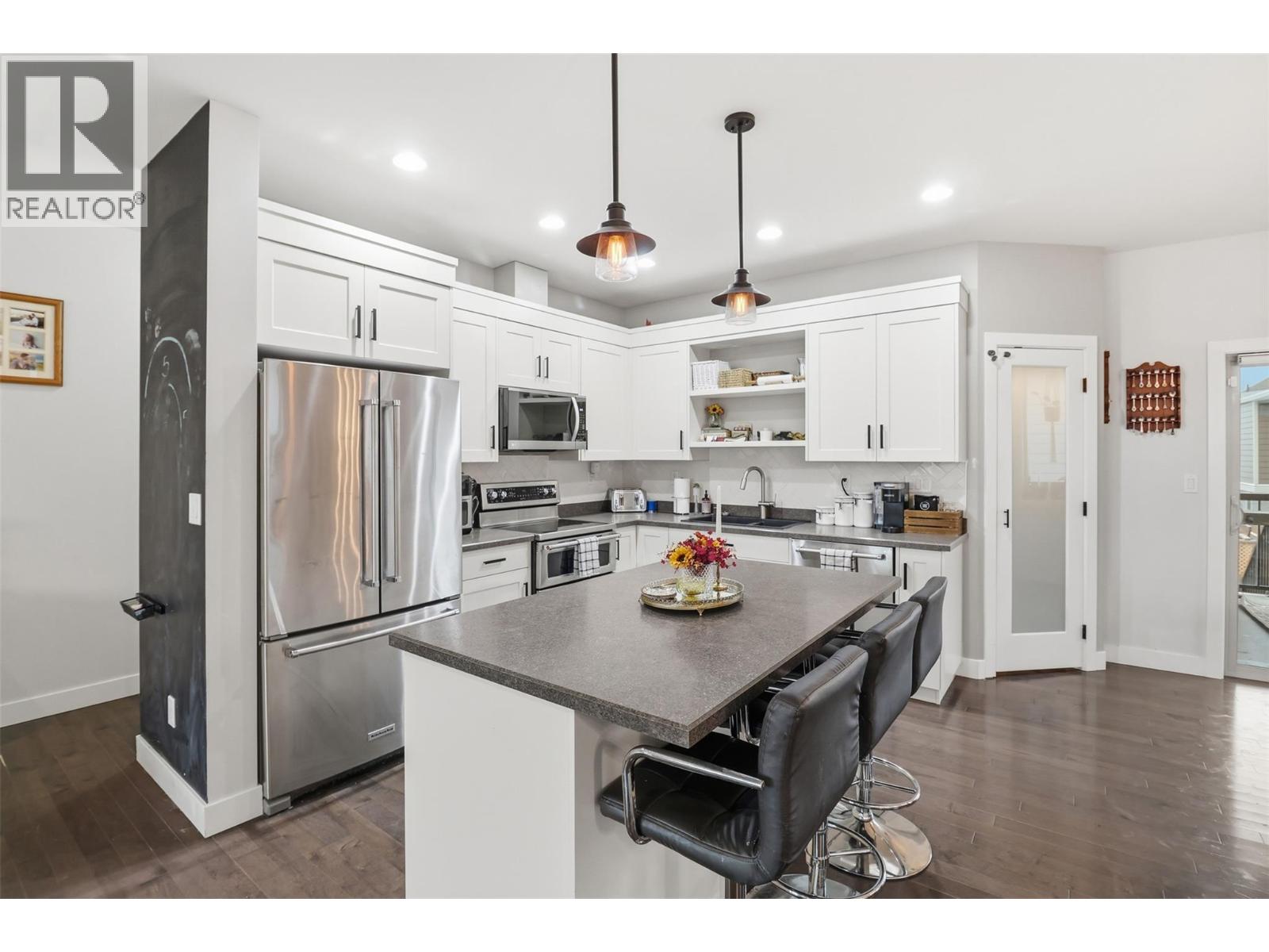 632 Enzo Road, Kamloops, British Columbia  V2B 0E6 - Photo 11 - 10373577