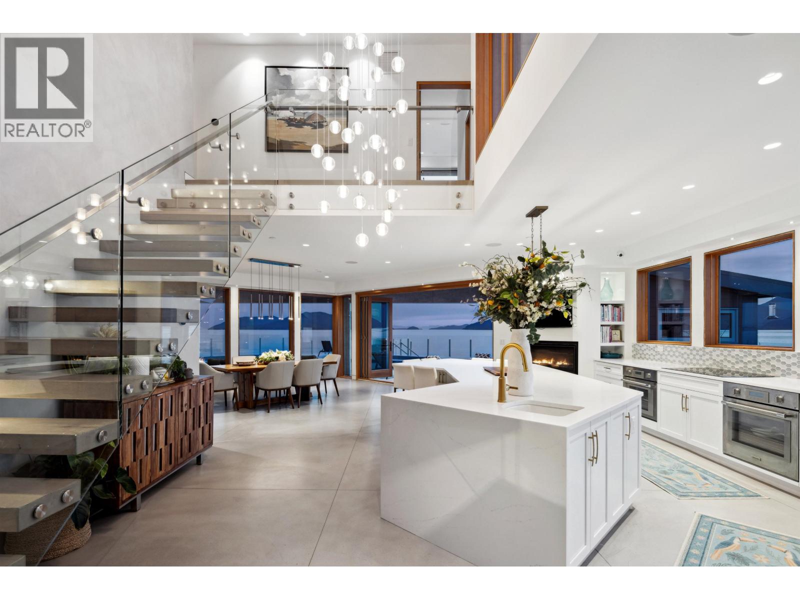 15 Brunswick Beach Road, Lions Bay, British Columbia  V0N 2E0 - Photo 12 - R3026927