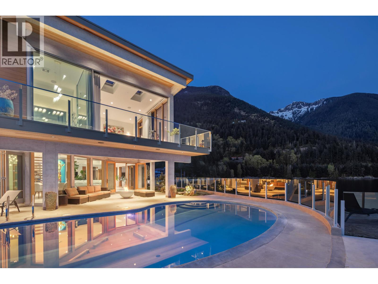 15 Brunswick Beach Road, Lions Bay, British Columbia  V0N 2E0 - Photo 4 - R3026927