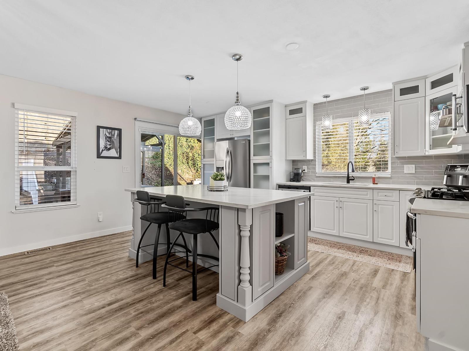 34751 Delair Road, Abbotsford, British Columbia  V2S 2E1 - Photo 4 - R3081211