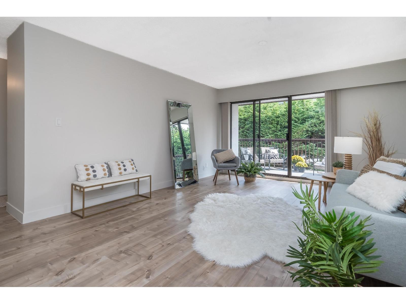 303 1360 Martin Street, White Rock, British Columbia  V4B 3W5 - Photo 12 - R3081915