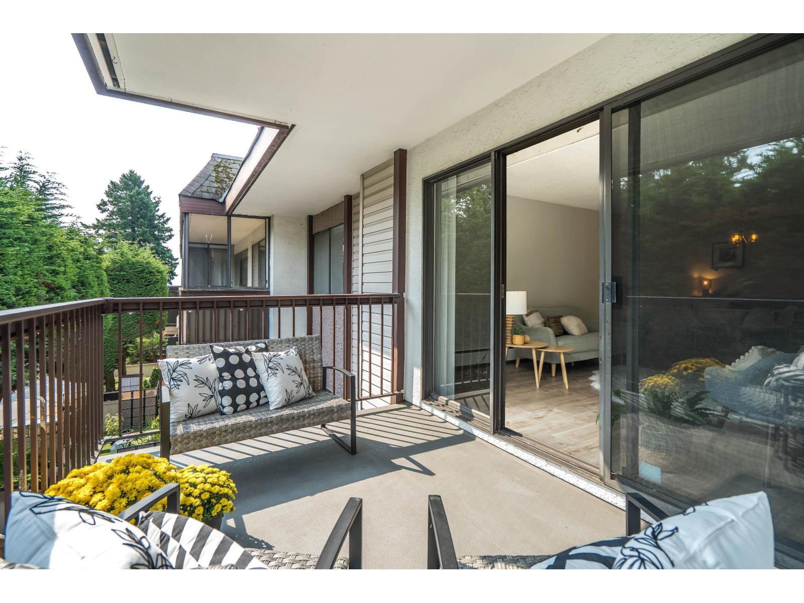 303 1360 Martin Street, White Rock, British Columbia  V4B 3W5 - Photo 21 - R3081915