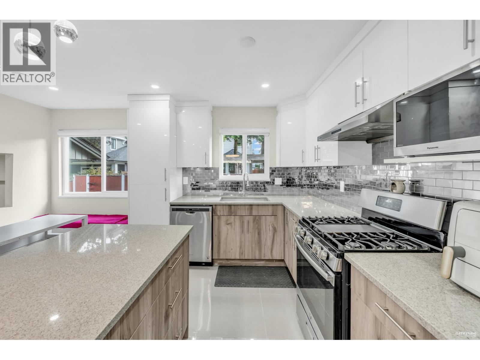 11280 Caravel Court, Richmond, British Columbia  V7E 4L2 - Photo 6 - R3081791