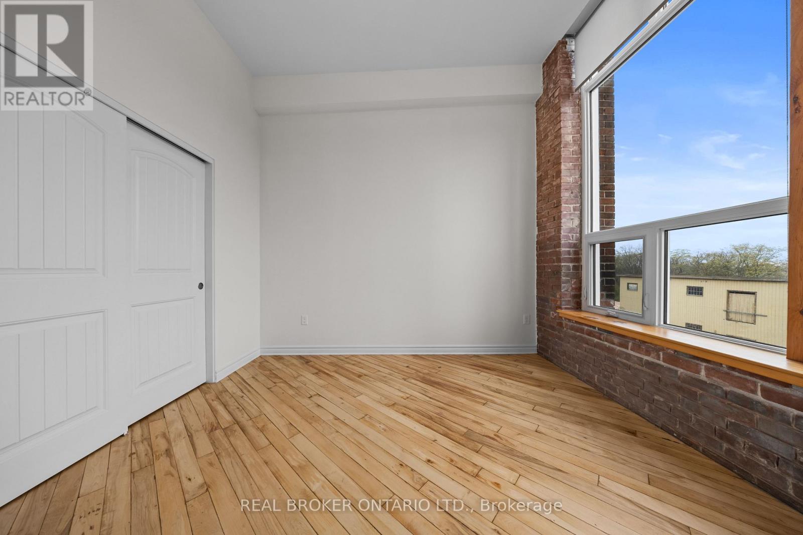 310 - 150 Mill Street, Carleton Place, Ontario  K7C 1T4 - Photo 10 - X12719190