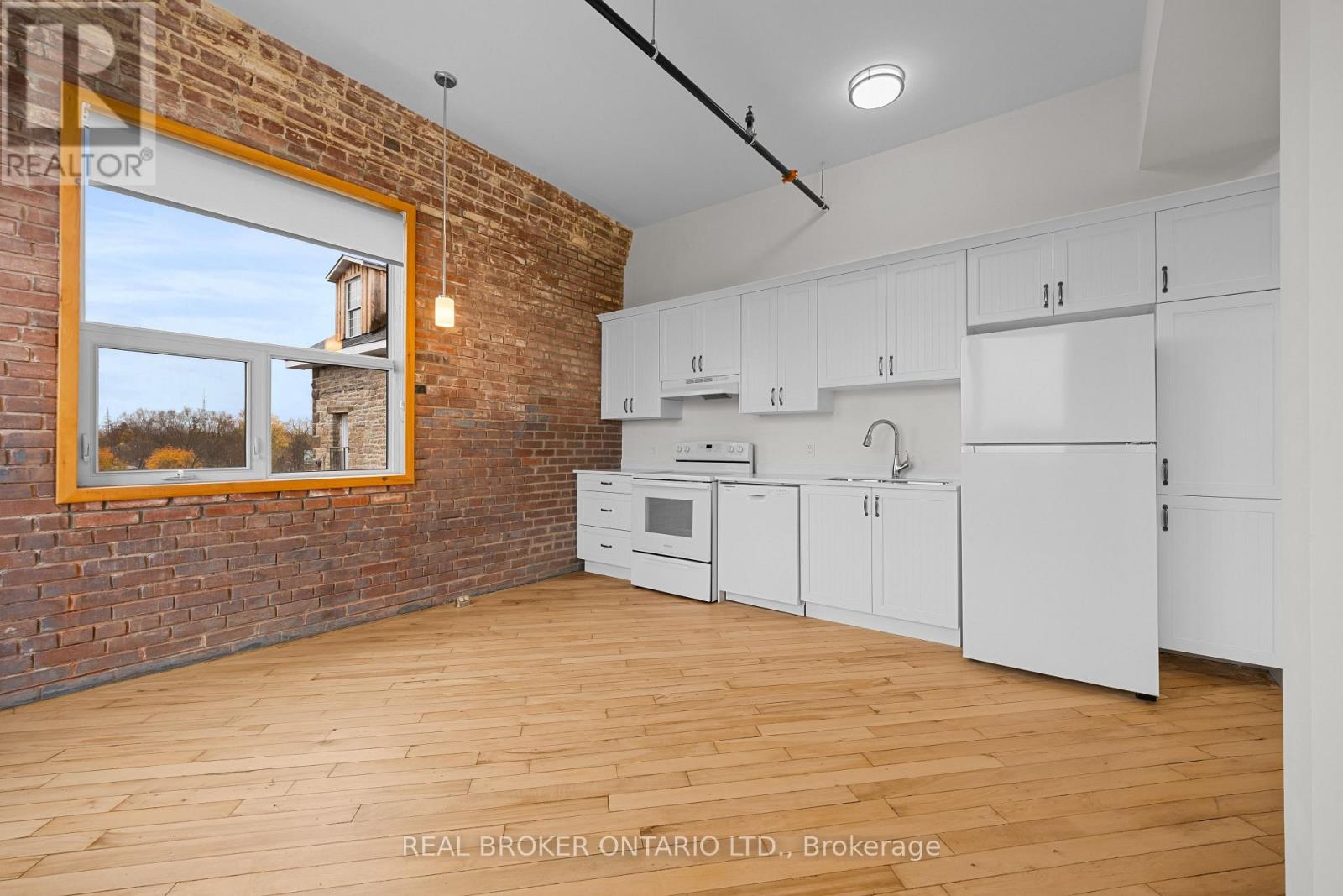 310 - 150 Mill Street, Carleton Place, Ontario  K7C 1T4 - Photo 15 - X12719190