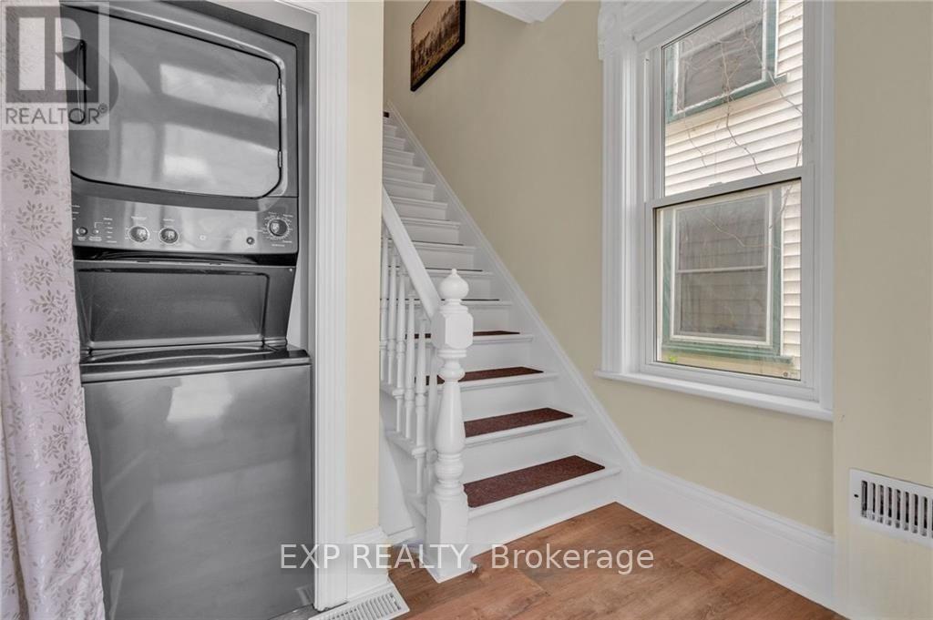 14-16 Clothier Street W, North Grenville, Ontario  K0G 1J0 - Photo 18 - X12719226