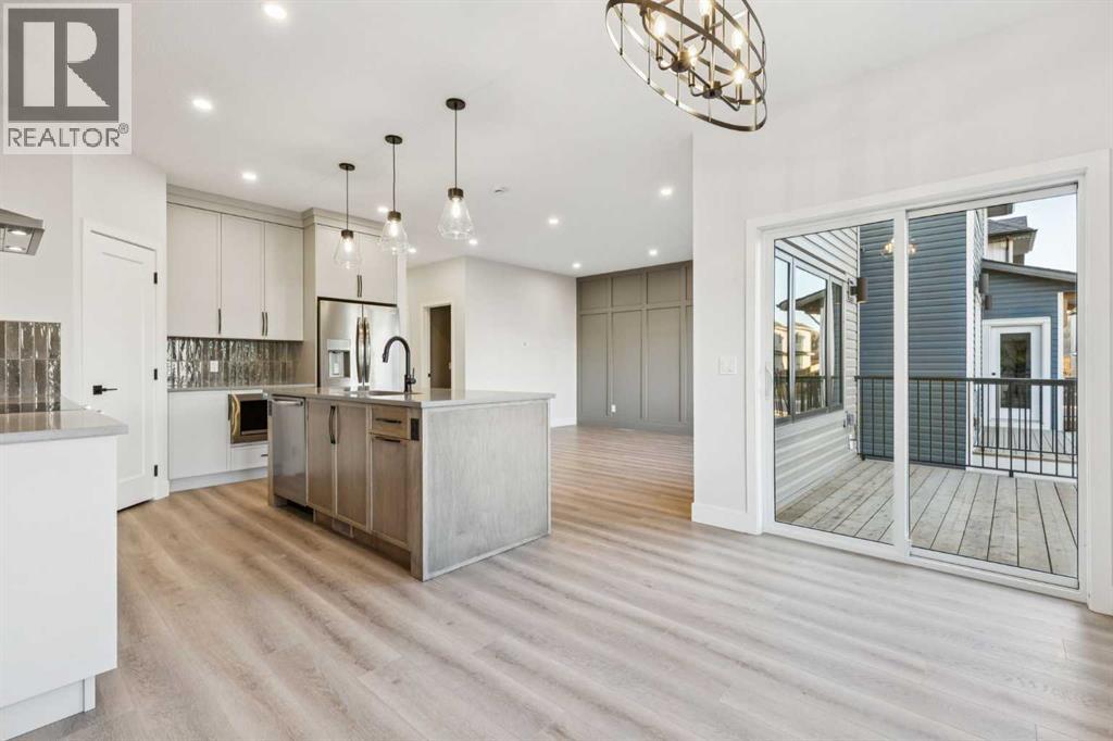 120 Quartz Crescent, Cochrane, Alberta  T4C 3G2 - Photo 6 - A2280654