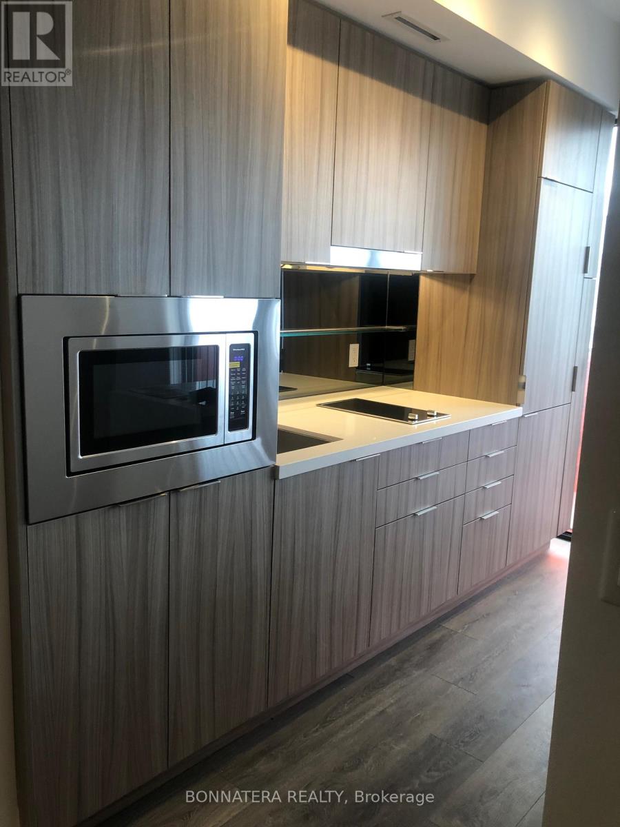 1103 - 215 Queen Street W, Toronto, Ontario M5V 0P5 - Photo 4 - C12719188