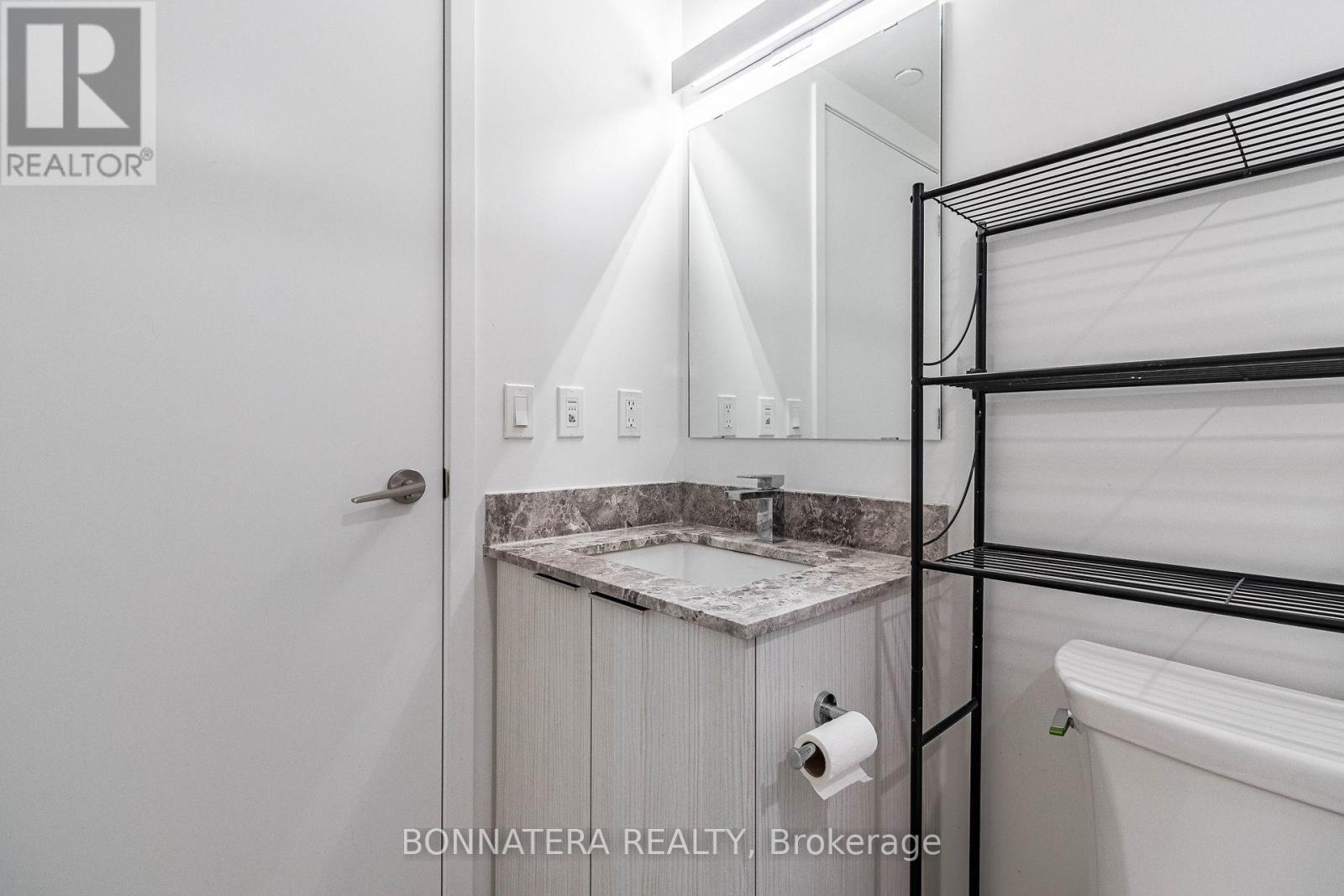 2113 - 501 Yonge Street, Toronto, Ontario M4Y 0G8 - Photo 9 - C12719208