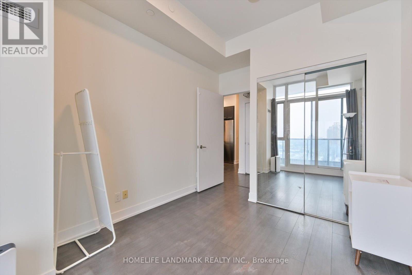 Lph20 - 9471 Yonge Street, Richmond Hill, Ontario  L4C 1V4 - Photo 18 - N12719162