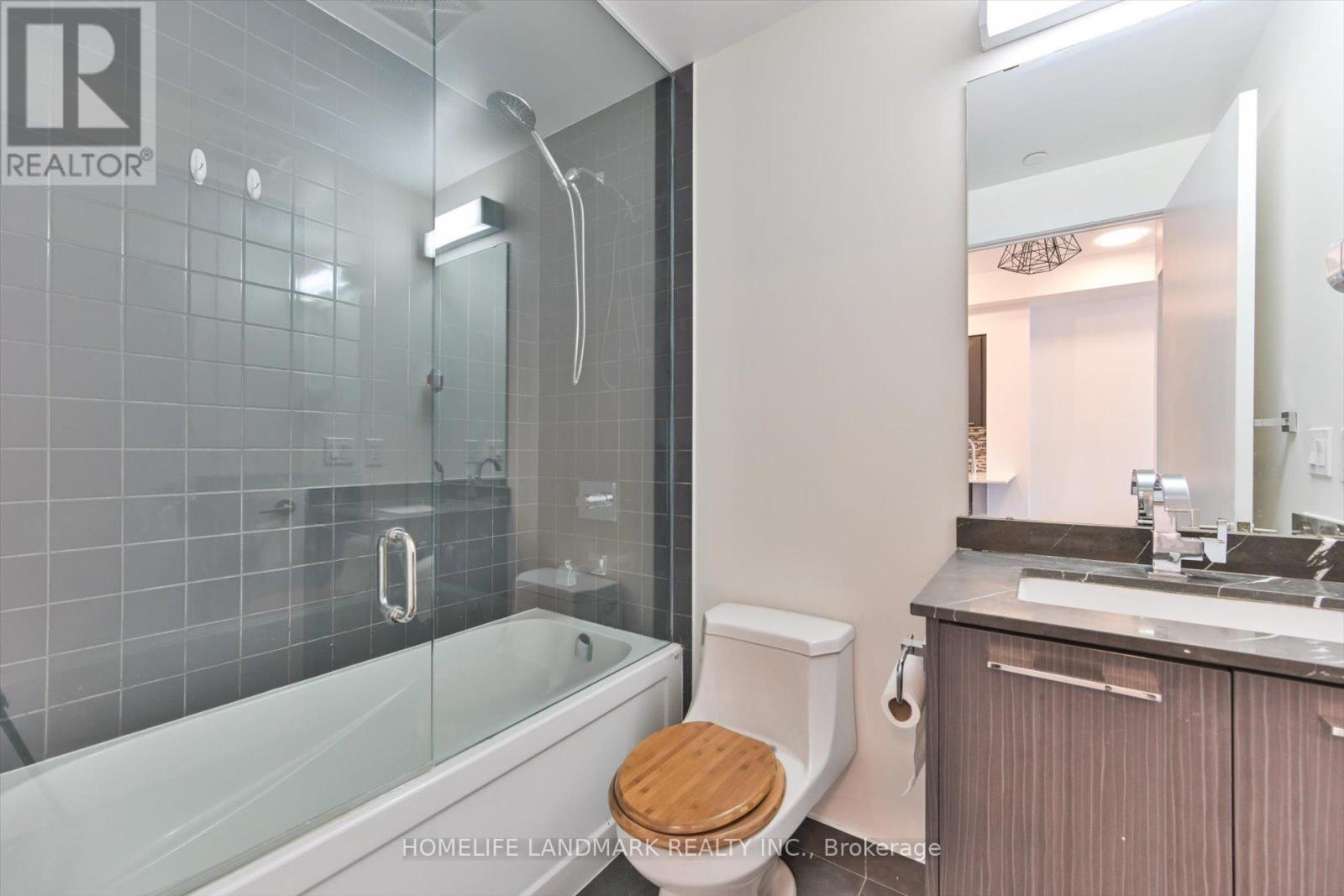 Lph20 - 9471 Yonge Street, Richmond Hill, Ontario  L4C 1V4 - Photo 19 - N12719162