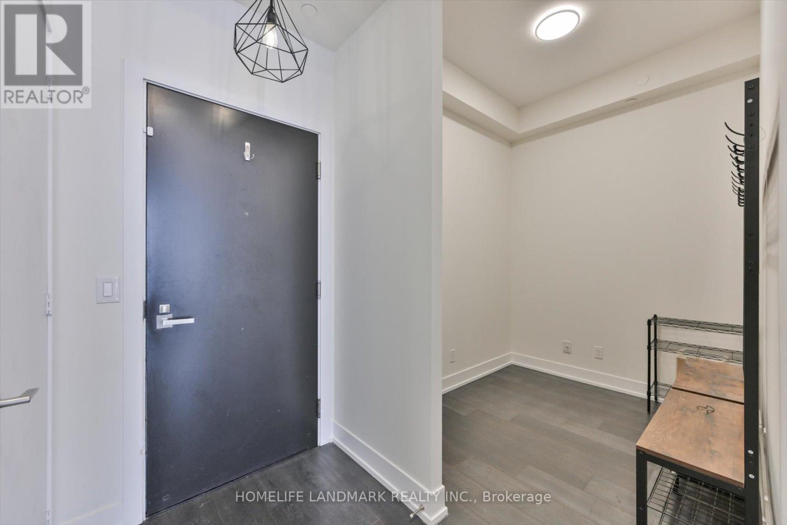 Lph20 - 9471 Yonge Street, Richmond Hill, Ontario  L4C 1V4 - Photo 6 - N12719162