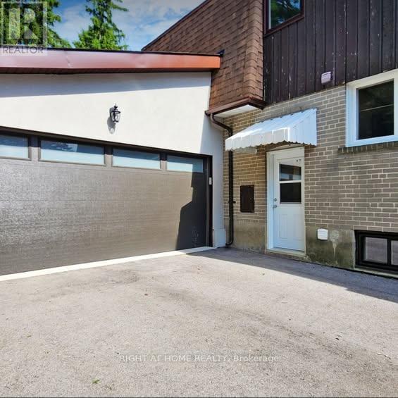 36 Aurora Heights Drive, Aurora, Ontario  L4G 2W7 - Photo 13 - N12712816