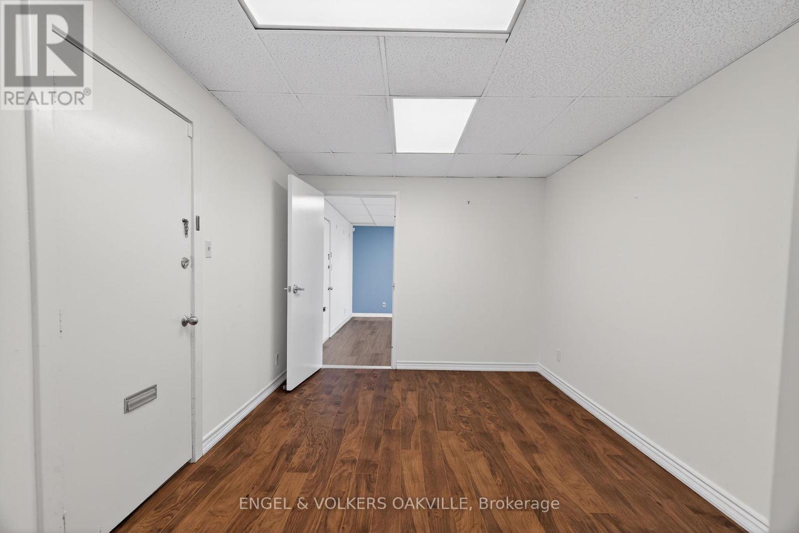 260 Church Street, Oakville, Ontario  L6J 1N6 - Photo 17 - W12719146