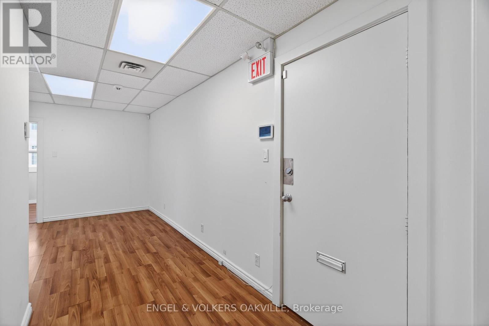 260 Church Street, Oakville, Ontario  L6J 1N6 - Photo 7 - W12719146