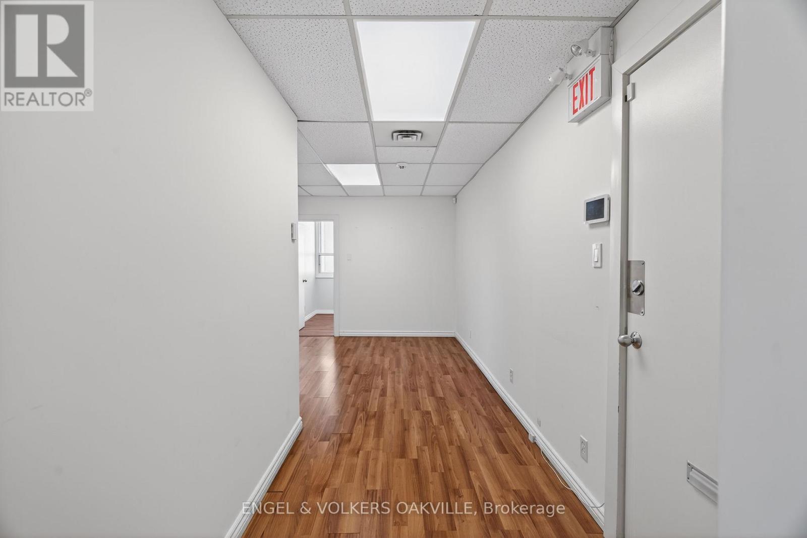 260 Church Street, Oakville, Ontario  L6J 1N6 - Photo 9 - W12719146