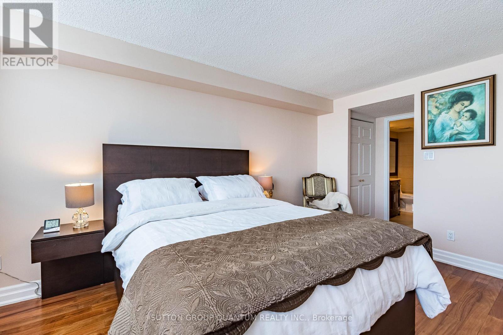 Ph04 - 1360 Rathburn Road E, Mississauga, Ontario  L4W 4H4 - Photo 23 - W12719204