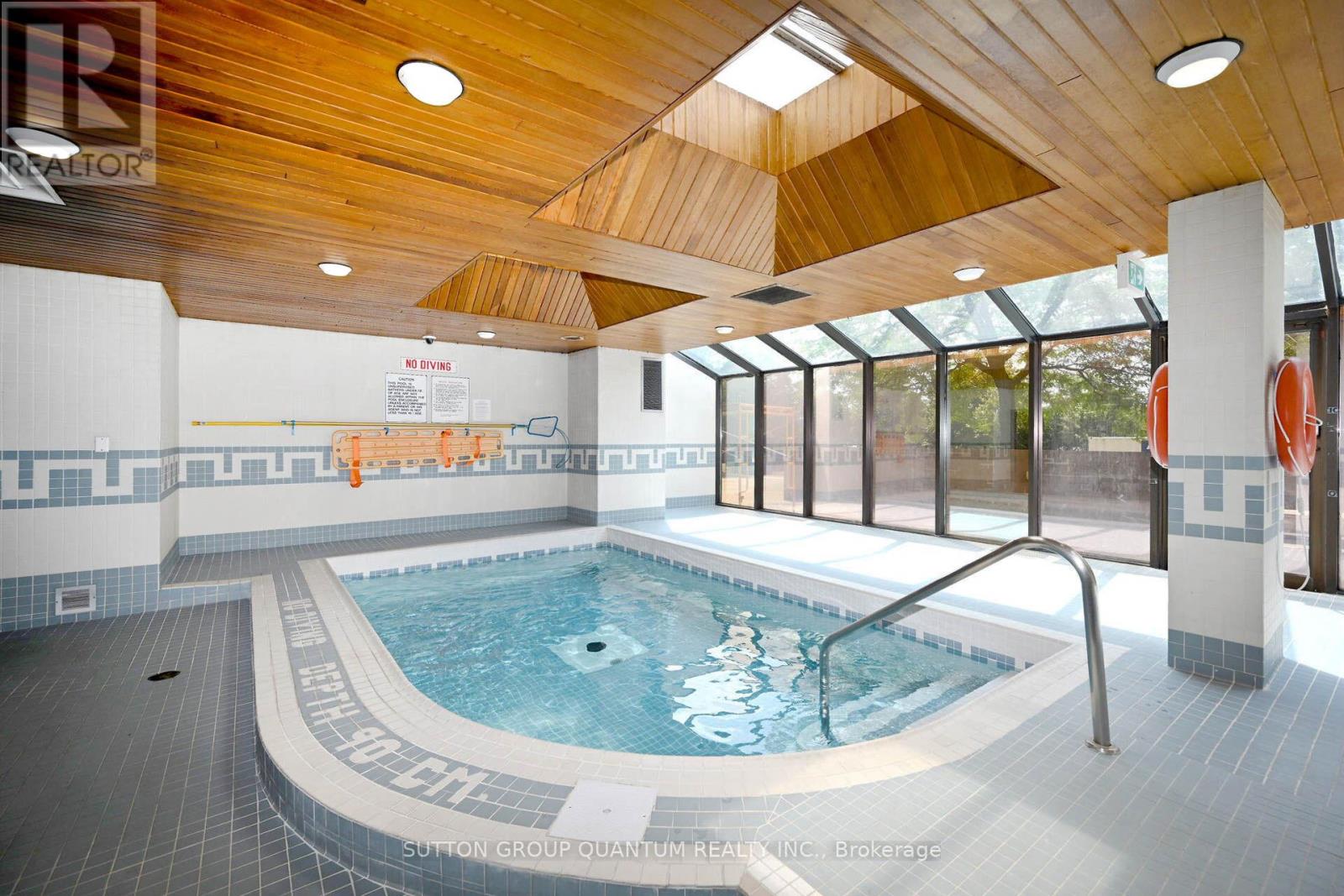 Ph04 - 1360 Rathburn Road E, Mississauga, Ontario  L4W 4H4 - Photo 33 - W12719204