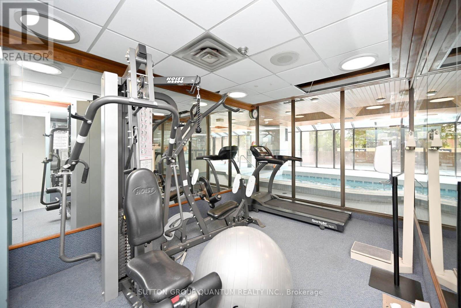 Ph04 - 1360 Rathburn Road E, Mississauga, Ontario  L4W 4H4 - Photo 35 - W12719204