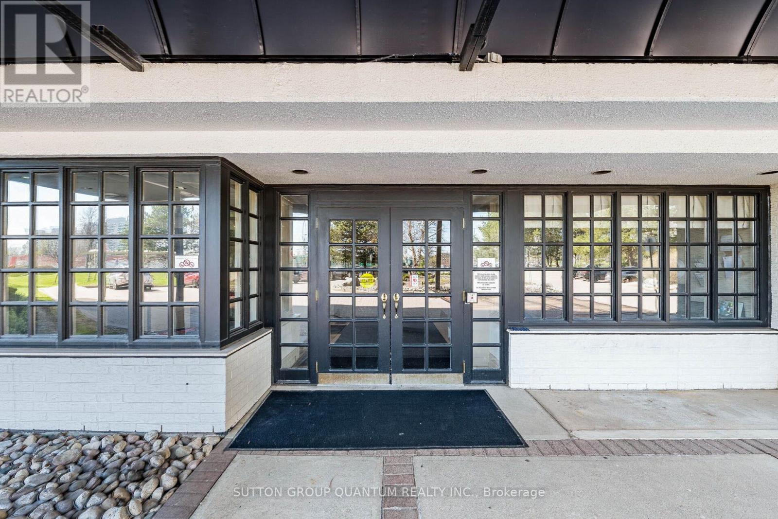 Ph04 - 1360 Rathburn Road E, Mississauga, Ontario  L4W 4H4 - Photo 4 - W12719204