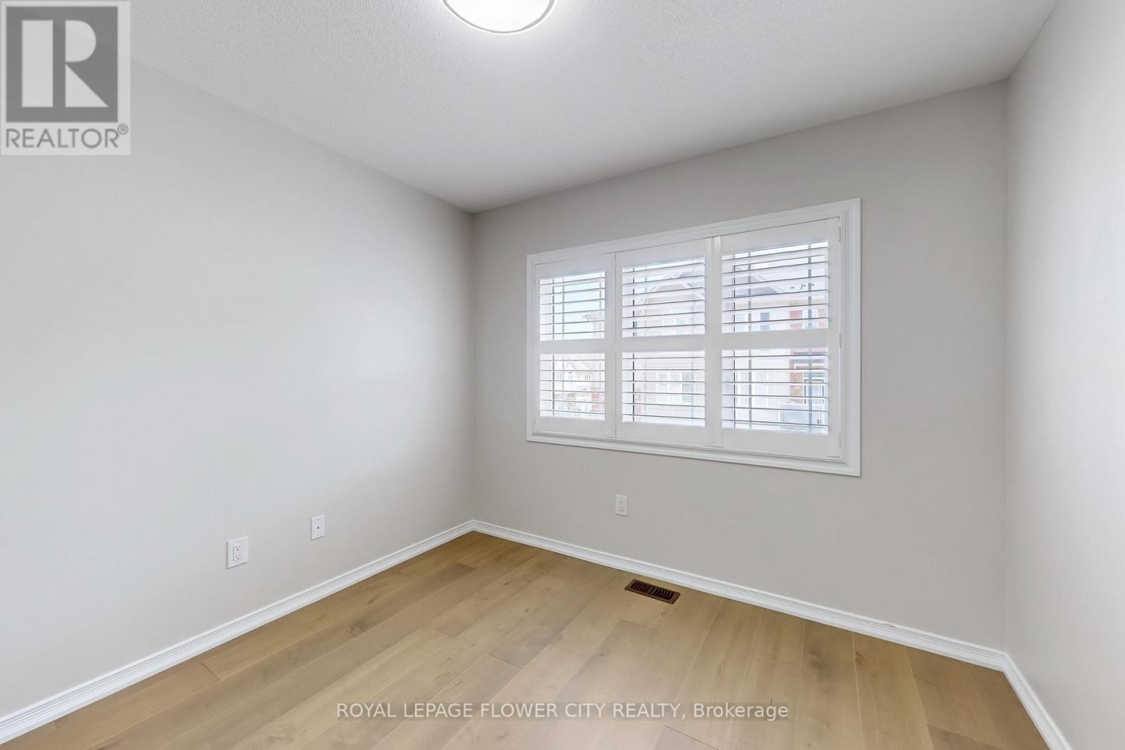 52 Valley Lane, Caledon, Ontario  L7C 4C9 - Photo 35 - W12719228