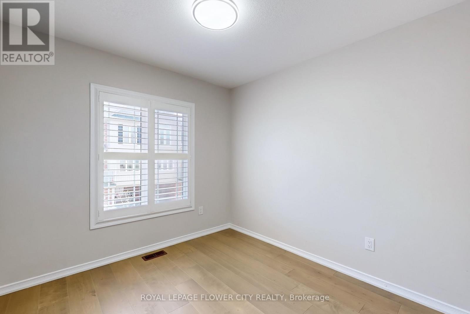 52 Valley Lane, Caledon, Ontario  L7C 4C9 - Photo 38 - W12719228