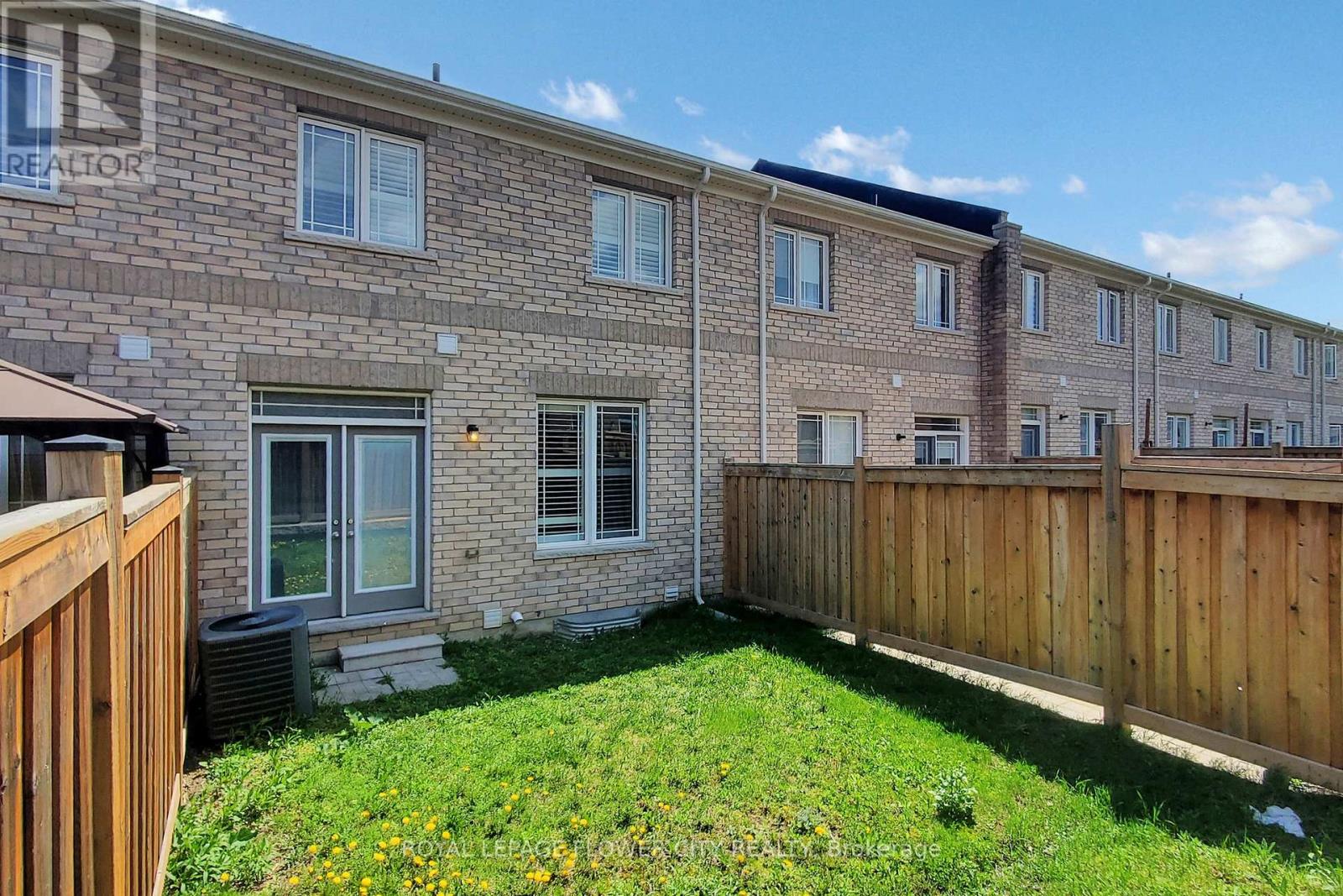 52 Valley Lane, Caledon, Ontario  L7C 4C9 - Photo 43 - W12719228