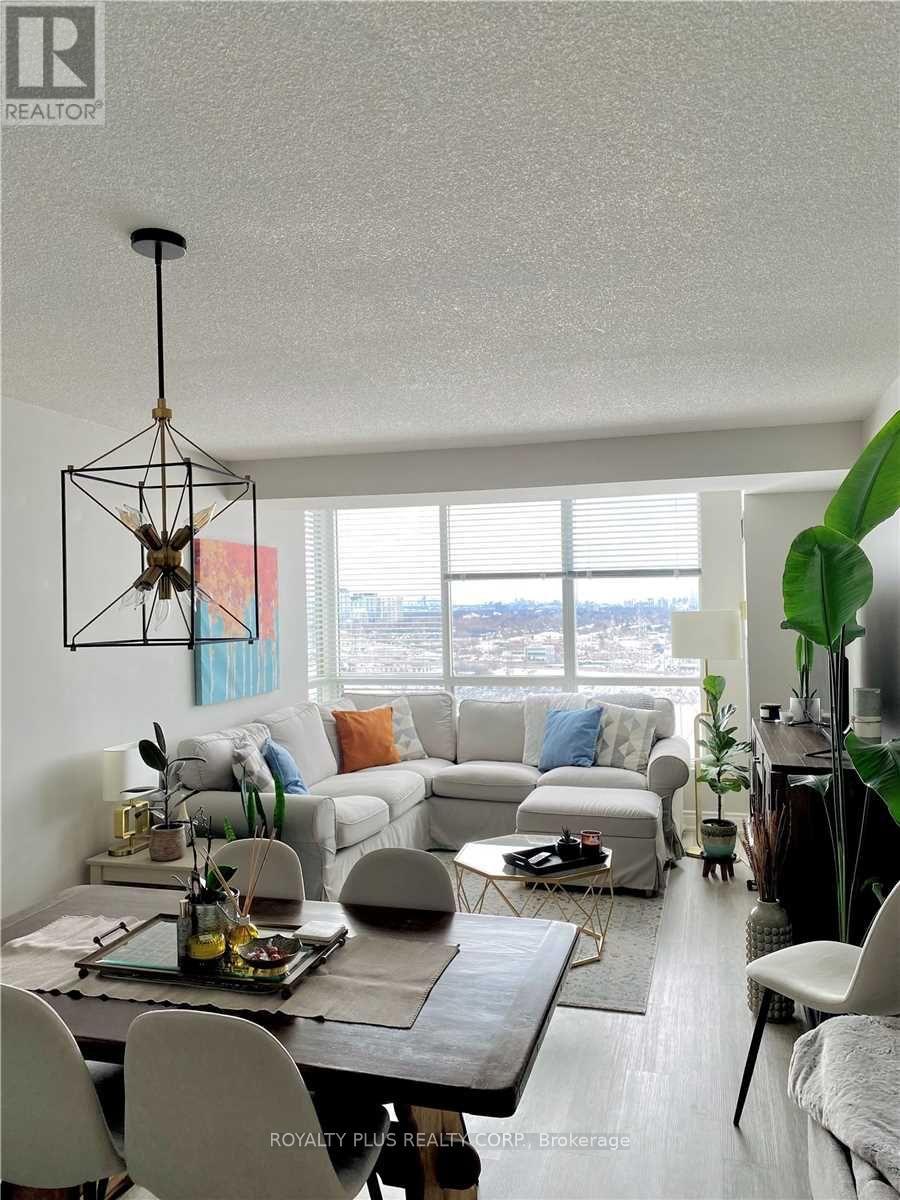 1406 - 101 Subway Crescent, Toronto, Ontario  M9B 6K4 - Photo 7 - W12719230