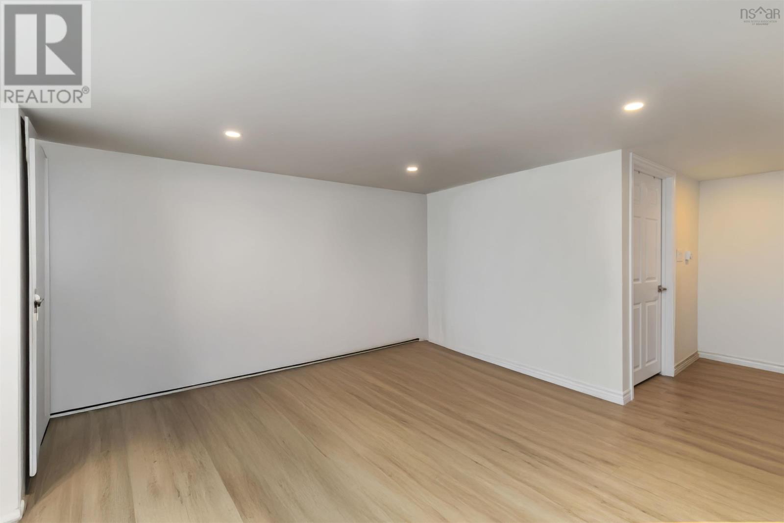 8a Marilyn Drive, Dartmouth, Nova Scotia  B2Y 3X8 - Photo 22 - 202601211