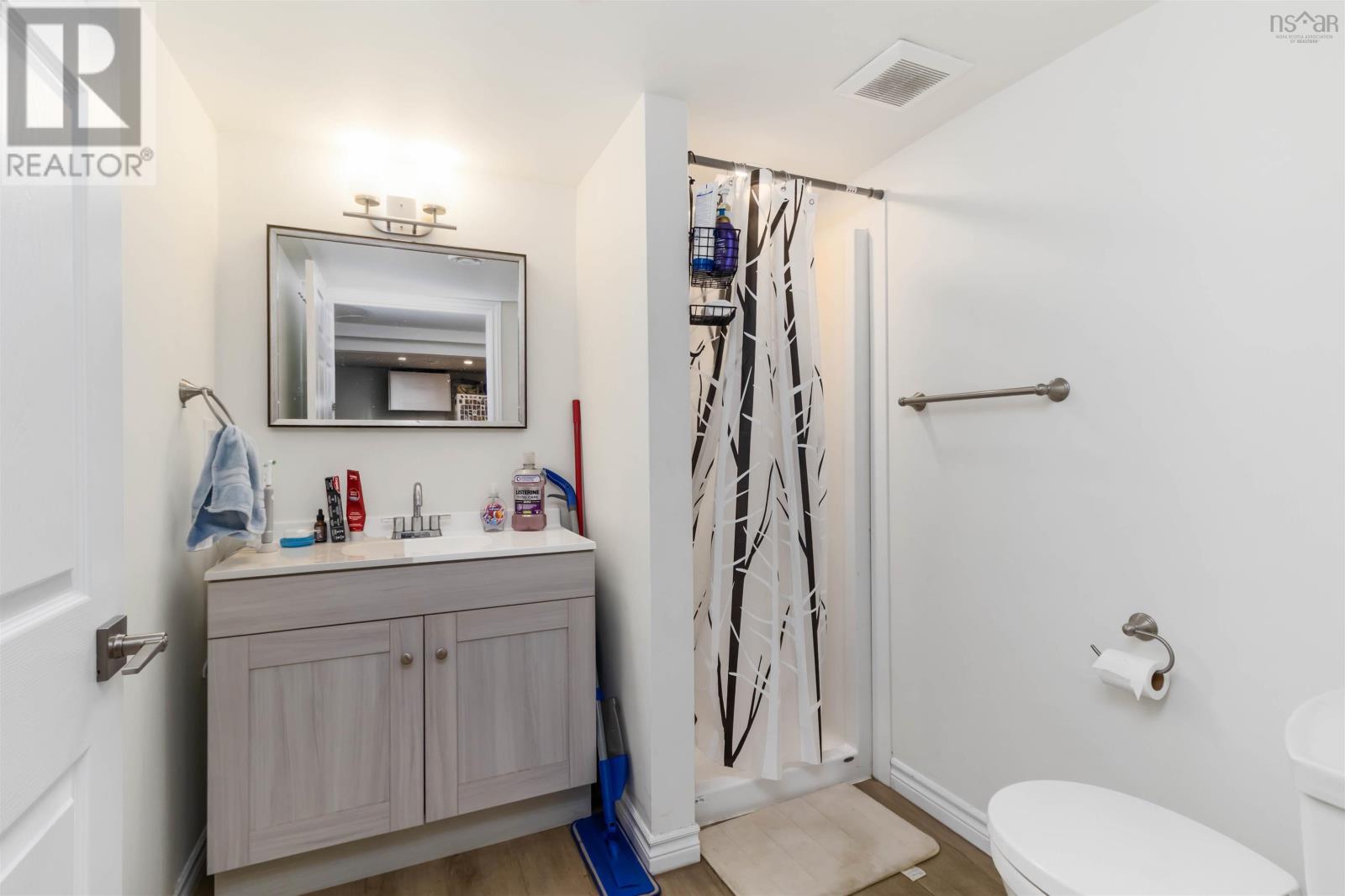 8a Marilyn Drive, Dartmouth, Nova Scotia  B2Y 3X8 - Photo 34 - 202601215