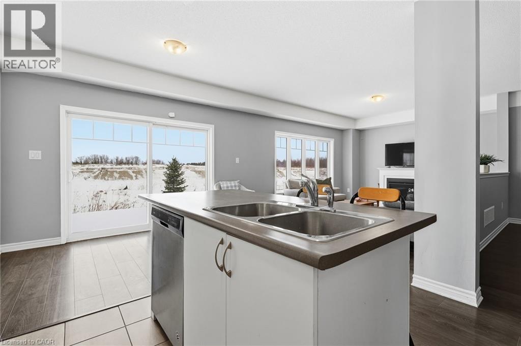 38 Sandhill Crane Drive, Wasaga Beach, Ontario  L9Z 0J6 - Photo 12 - 40800241