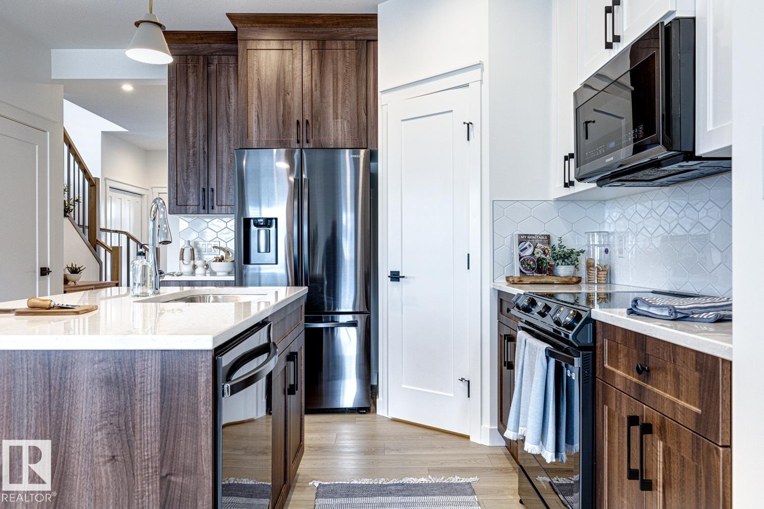 301 Juniper Cv, Leduc, Alberta  T9E 1S7 - Photo 8 - E4469008